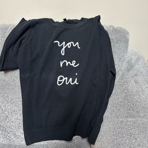 Great sweater, perfect for fall, winter.